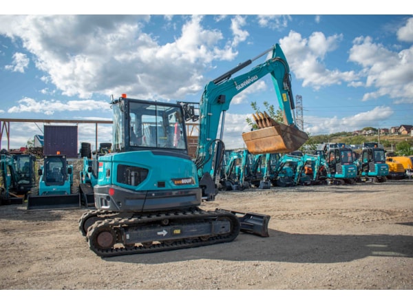 Midiexcavator SUNWARD SWE 60 Uf de vanzare